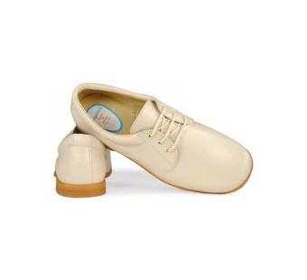 zapato comunion beige